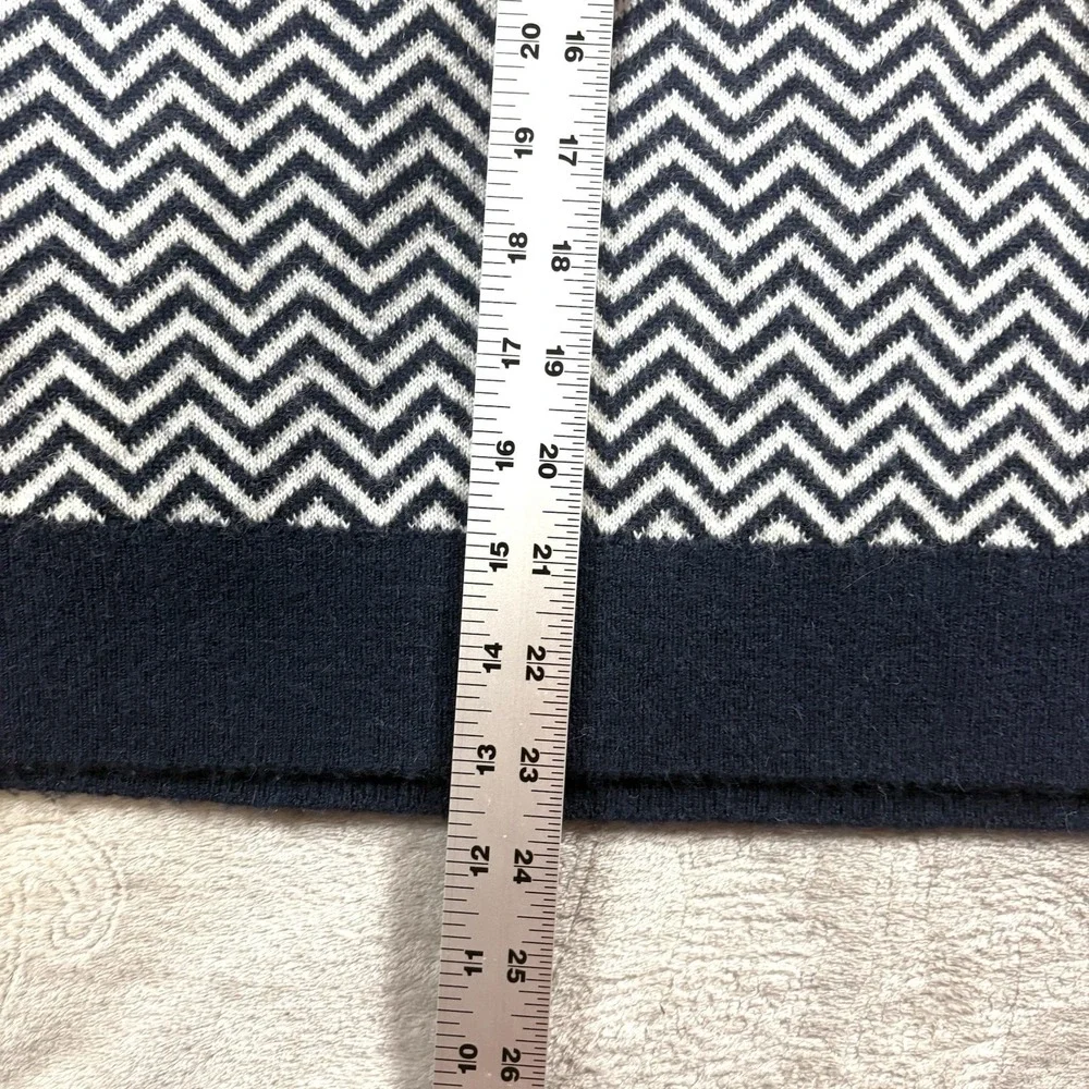 J. Crew‎ Button-detail mockneck sweater navy blue herringbone chevron Small